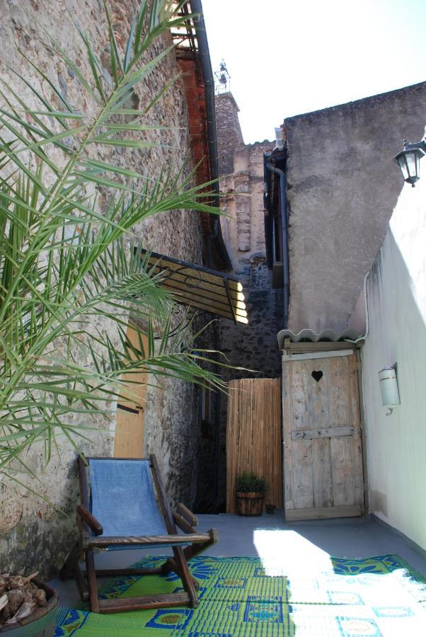 Appartement De Charme Au Coeur D Une Cite Medievale Villefranche-de-Conflent Buitenkant foto